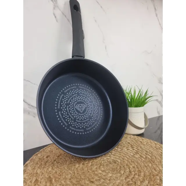 Сковорідка глибока 26см антипр.діамант.покриття скл.кришка EB-3492 ᐉ EB-3492 - - класная цена в ProPosud