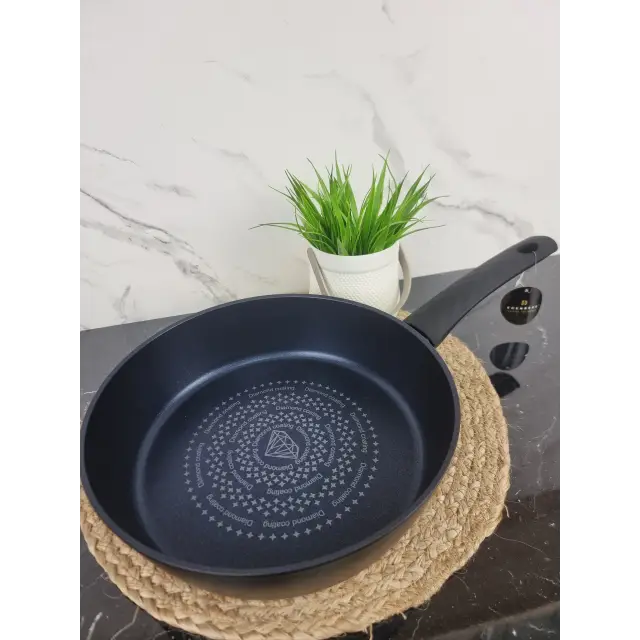 Сковорідка глибока 28см антипр.діамант.покриття скл.кришка EB-3493 ᐉ EB-3493 - - класная цена в ProPosud