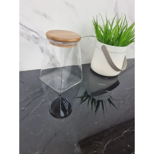 Ємність для сипучих 9*9*11,6см з кришкою скло 9036 ᐉ 9036 - - класна ціна в ProPosud