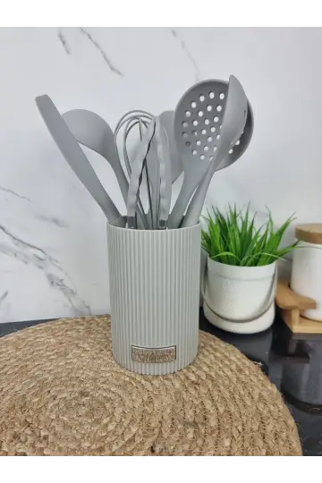 Набір кухонного приладдя 8-пр. Grey MR-1542 ᐉ MR-1542 Grey - - класная цена в ProPosud