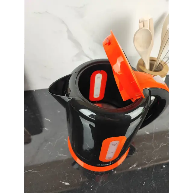 Електрочайник 1,7л 2000Вт пластик Black MR-040 ᐉ MR-040 Black - - класная цена в ProPosud