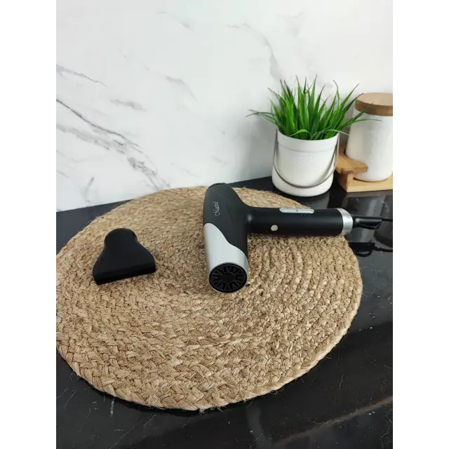 Фен 1800Вт BLDC мотор MR-231 ᐉ MR-231 - - класна ціна в ProPosud