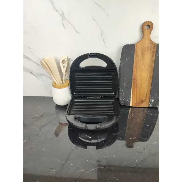 Сендвічниця 750Вт MR-713 ᐉ MR-713 - - класная цена в ProPosud