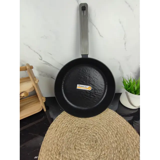 Сковорідка 20см антипр.покриття індукція Greblon MR-1204-20 ᐉ MR-1204-20 - - класная цена в ProPosud
