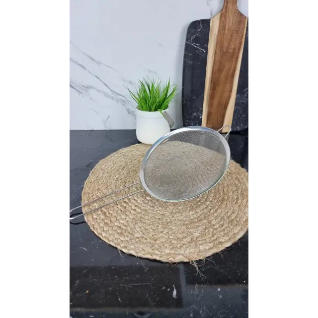 BCA4697Z-18 Сито 18см нерж.сталь ручка метал ᐉ BCA4697Z-18 - - класная цена в ProPosud