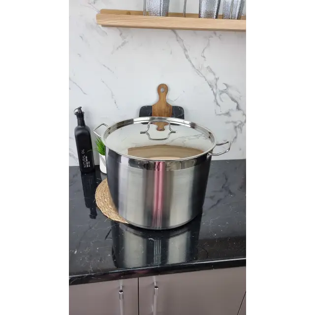 ZB-38 Кастрюля цилиндрическая 30л нерж.сталь нерж.крышка ᐉ ZB-38 - - класная цена в ProPosud