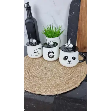 1120 Чашка фарфоровая 420 мл с крышкой «Panda» (цветная коробка)