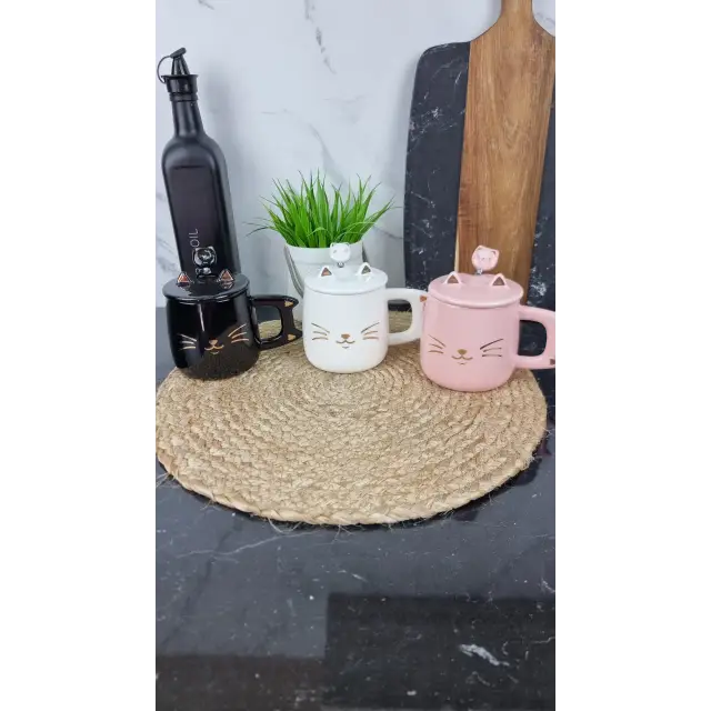 3757 Чашка фарфоровая 400 мл с крышкой «Cat» (цветная коробка)