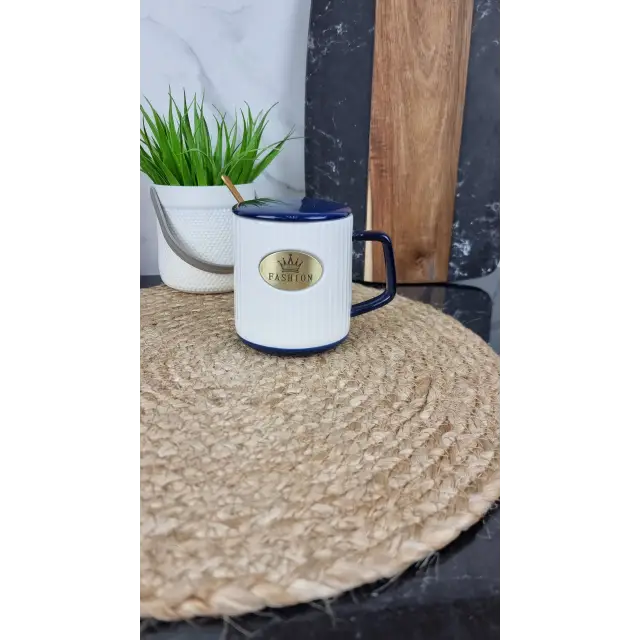 1147 Кухоль порцеляновий 420мл з кришкою Fashion White кол.кор.