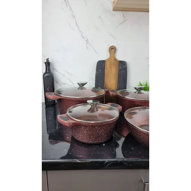 Набор посуды 8-пр. (2,5л 4,5л 6,5л) сковорода 28см красный BN-334 ᐉ BN-334 - - класная цена в ProPosud