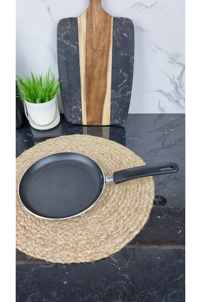 Сковорідка для млинців 20см антипр.покриття індукція MR-1206-20