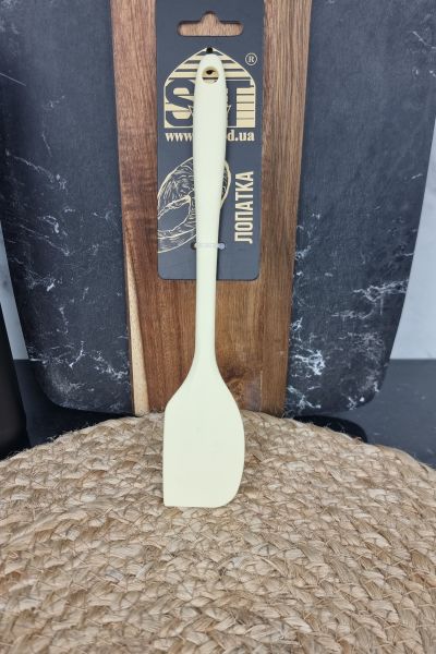 Лопатка косая силиконовая Cremy 21*3,3*1,8см 3300-10 ᐉ 3300-10 - - класная цена в ProPosud