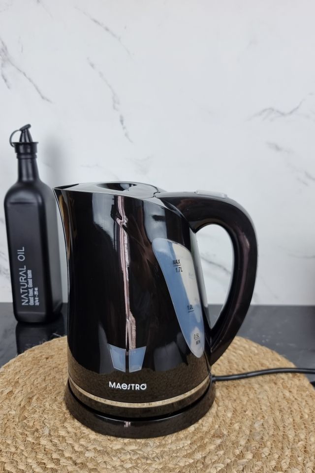 Електрочайник пластиковий 1,7л 2000Вт Black MR-038 ᐉ MR-038 Black - - класна ціна в ProPosud